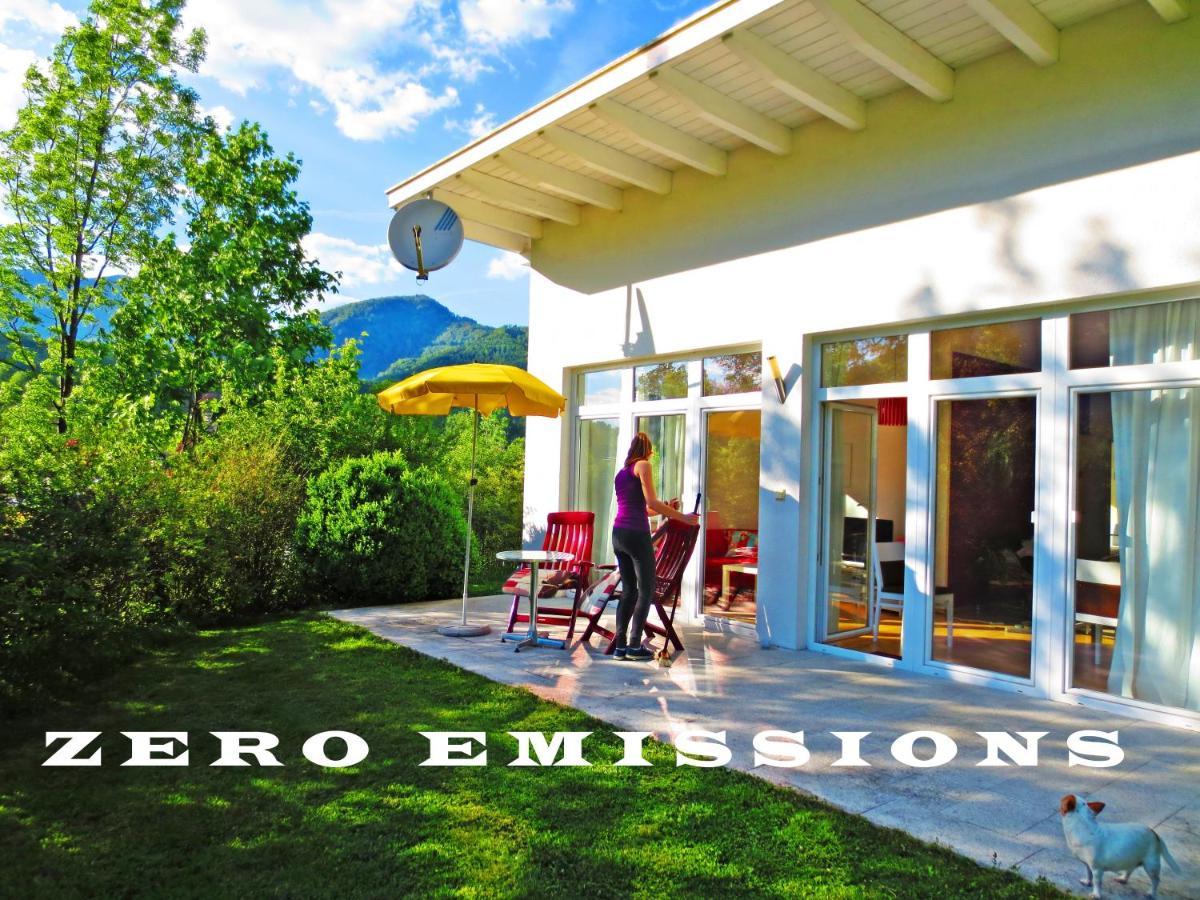 Flores, Ferienhaus Oder Doppelzimmer, Im Gruenen, 5 Gehminuten Ins Zentrum, Parkplatz, Zero Emissions Bad Ischl Zewnętrze zdjęcie